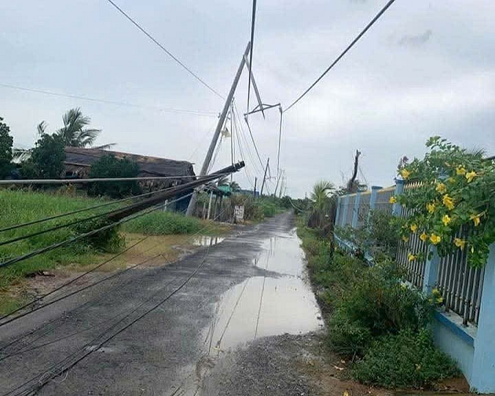 Đồng Tháp: Giông lốc hai ngày liên tiếp làm 26 căn nhà bị hư hại