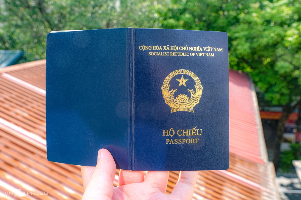 Hộ chiếu Việt Nam tăng 7 bậc trong bảng xếp hạng thế giới