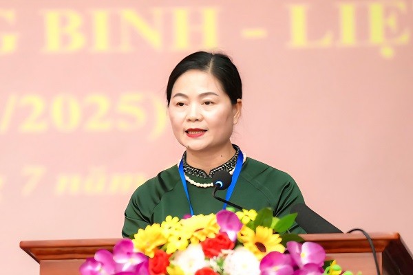 Chủ tịch nước Lương Cường thăm, tặng quà Trung tâm Điều dưỡng thương binh Duy Tiên (Ninh Bình)