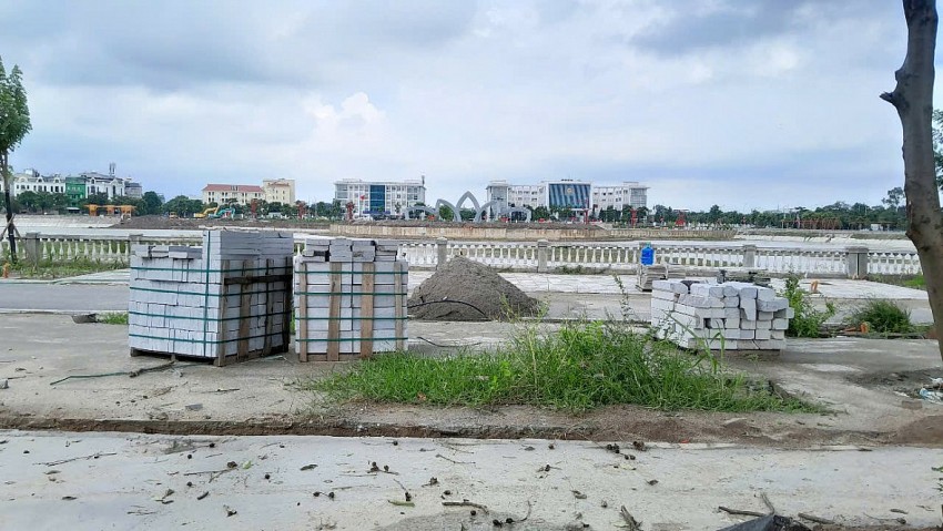 Cận cảnh công viên lớn nhất xã Gia Lâm về đích chậm hơn dự kiến Cận cảnh công viên lớn nhất xã Gia Lâm về đích chậm hơn dự kiến