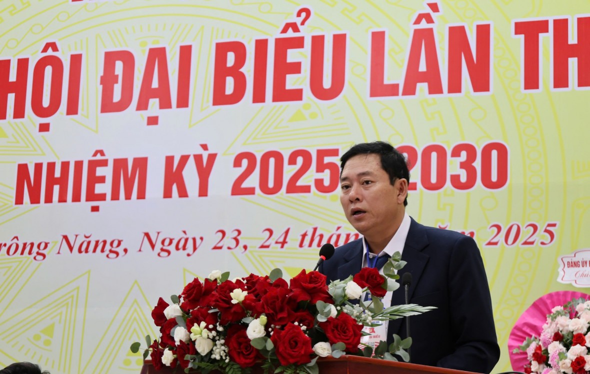 Hơn 200 đại biểu tham dự Đại hội Đảng bộ xã Krông Năng Lần thứ Nhất