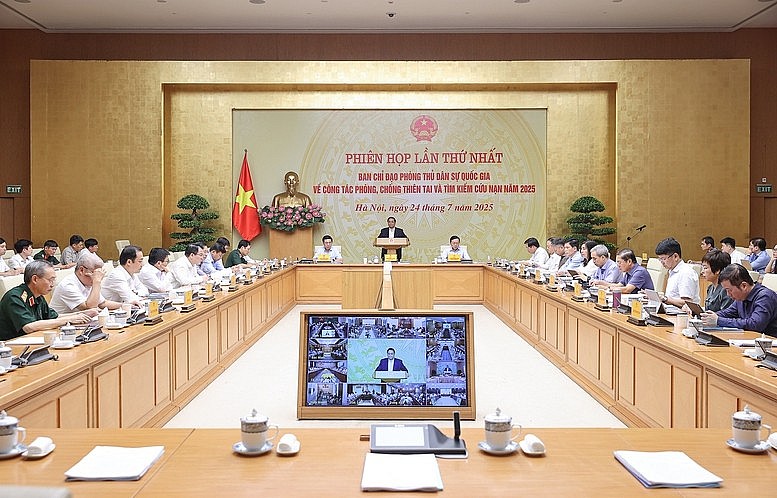 Thủ tướng Phạm Minh Chính yêu cầu tuyệt đối không chủ quan, lơ là trước tình hình thiên tai