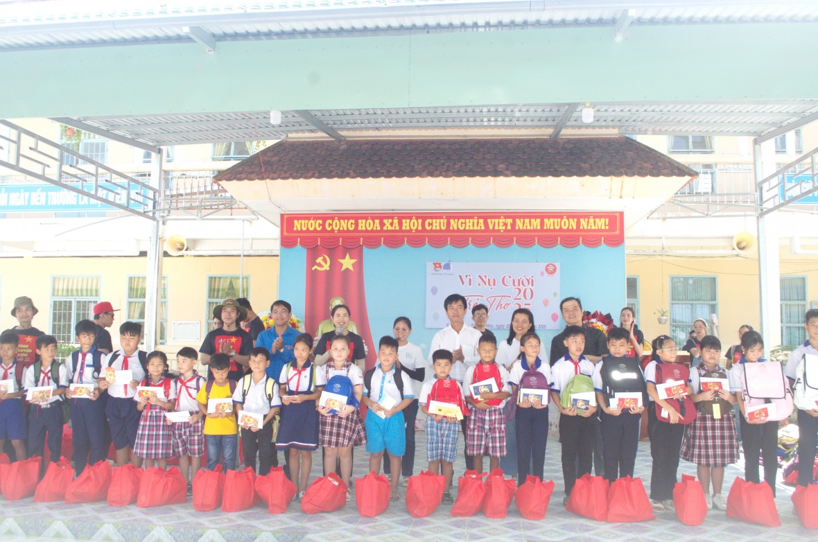 Cà Mau: Lan tỏa yêu thương từ Chương trình “Vì nụ cười trẻ thơ”