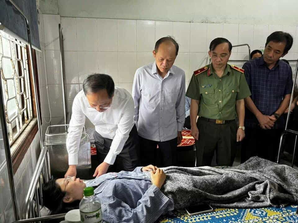 Bí thư Tỉnh ủy Hà Tĩnh thăm hỏi, động viên vụ TNGT sáng ngày 25/7.
