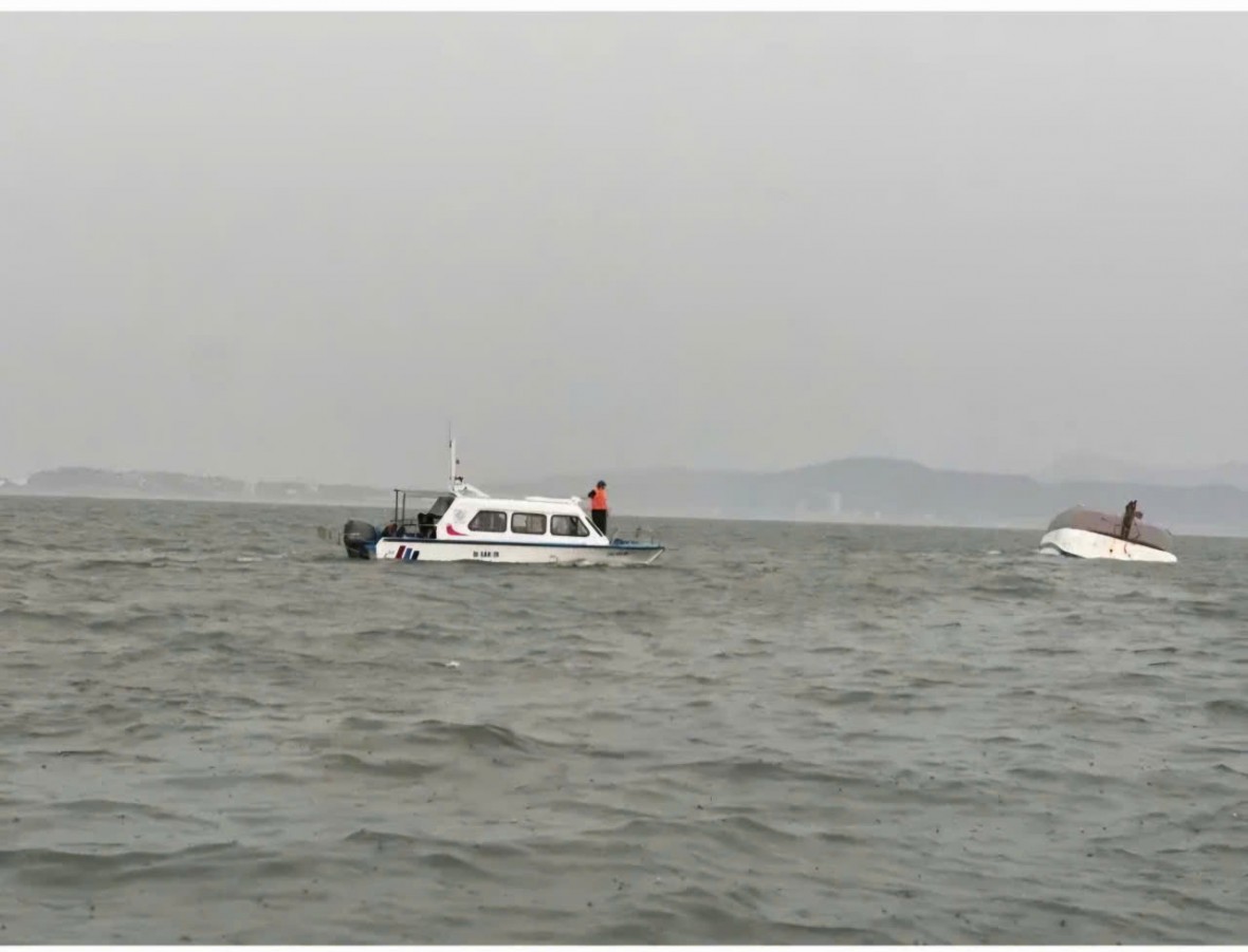 Thi thể phụ nữ trôi dạt trên Vịnh Hạ Long ngày 25/7 là du khách tàu Vịnh Xanh 58