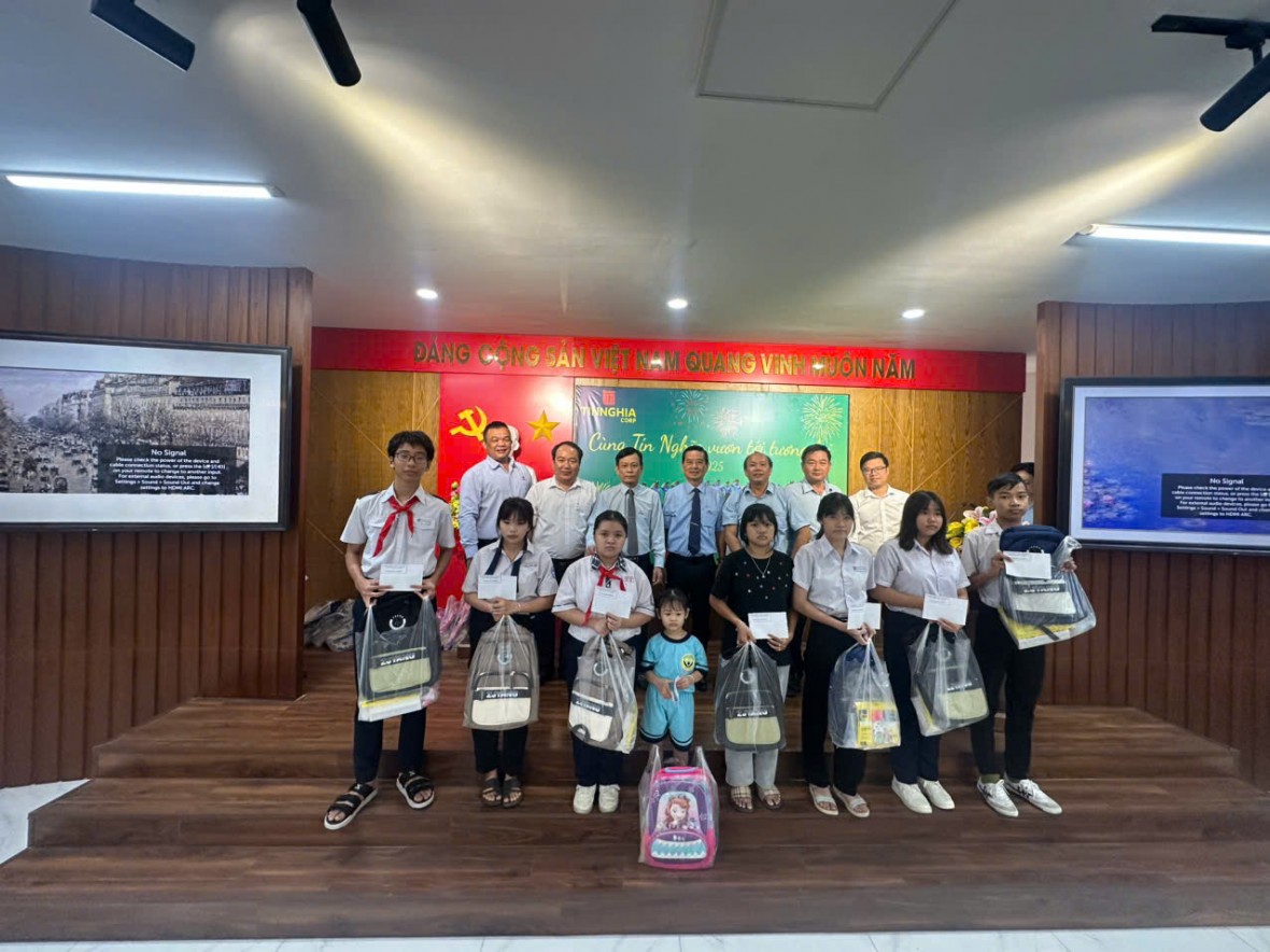 “Cùng Tín Nghĩa vươn tới tương lai – 2025”: Lan tỏa yêu thương, vun đắp niềm tin