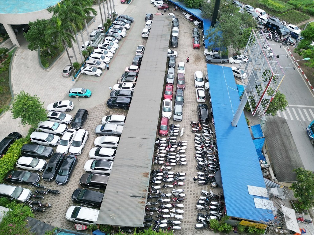 Hà Nội có 40 điểm trông giữ xe trong Vành đai 1 đủ điện kiện lắp trạm sạc. (Ảnh minh họa)