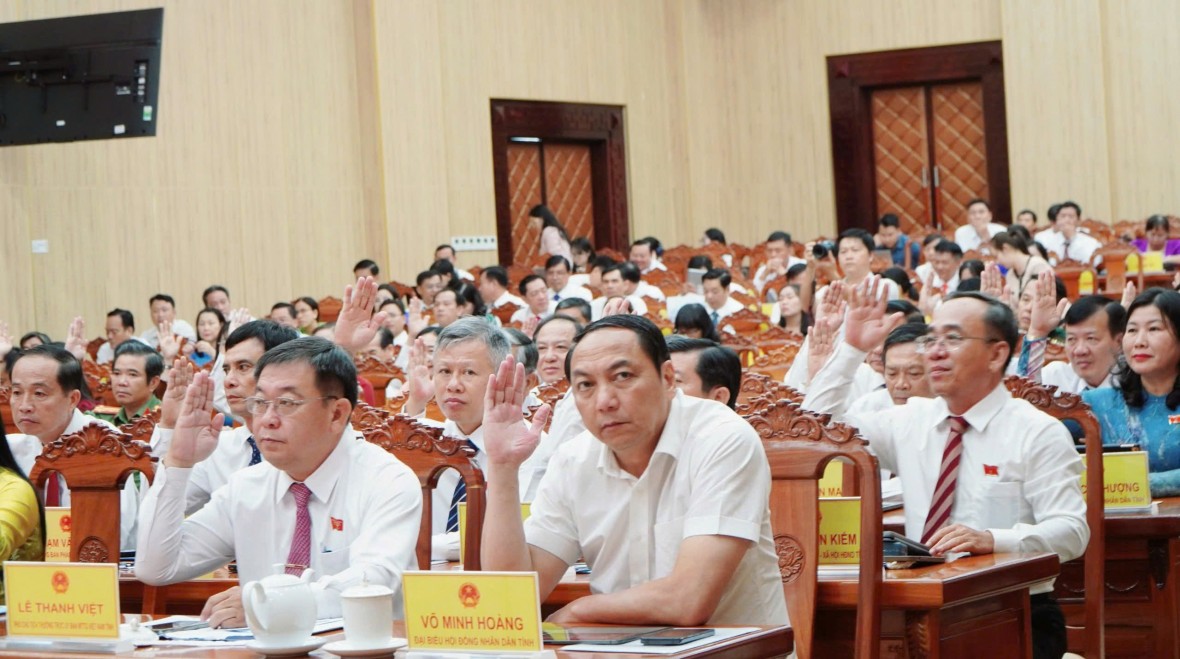 Bế mạc Kỳ họp thứ 2 HĐND tỉnh khóa X, An Giang phấn đấu tăng trưởng GRDP từ 8,5% trở lên