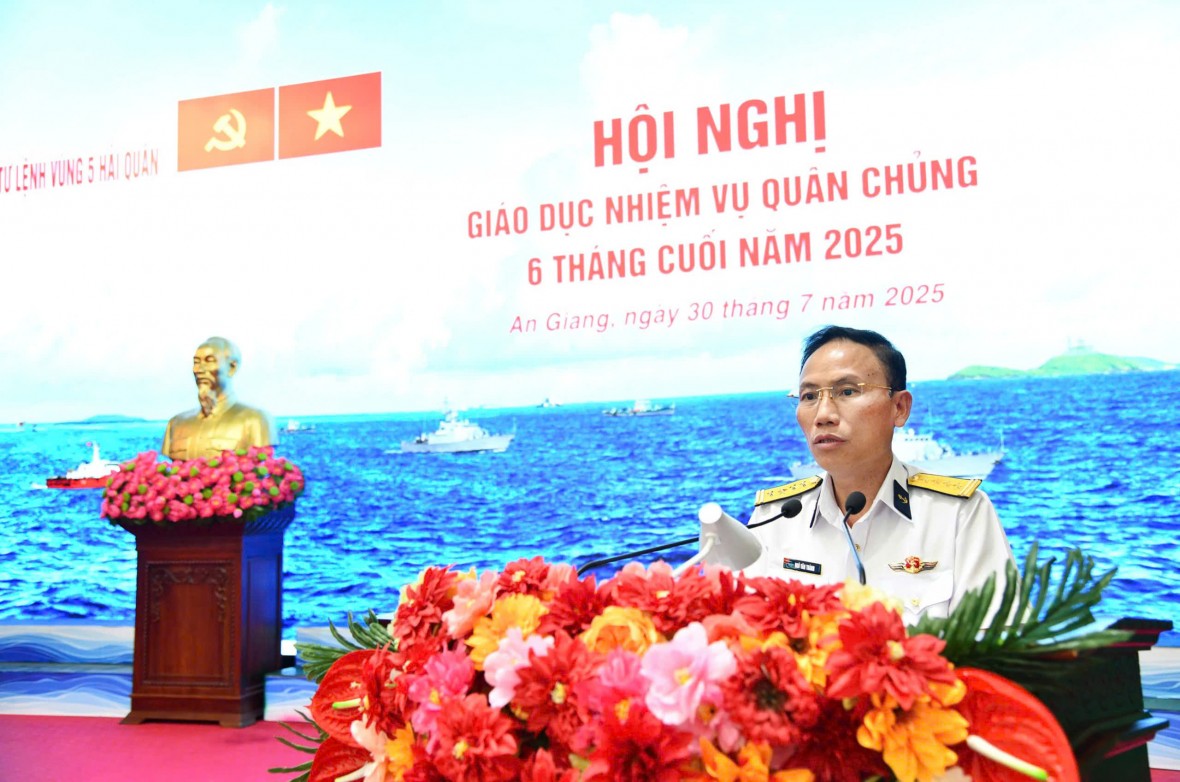 Bộ Tư lệnh Vùng 5 Hải quân tổ chức Hội nghị giáo dục nhiệm vụ quân chủng 6 tháng cuối năm
