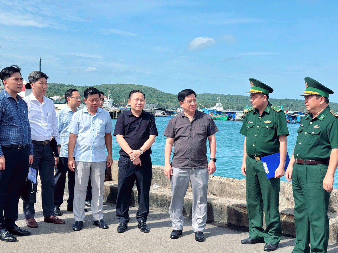 Chủ tịch UBND tỉnh An Giang kiểm tra, làm việc tại đặc khu Phú Quốc về công tác phòng, chống khai thác IUU