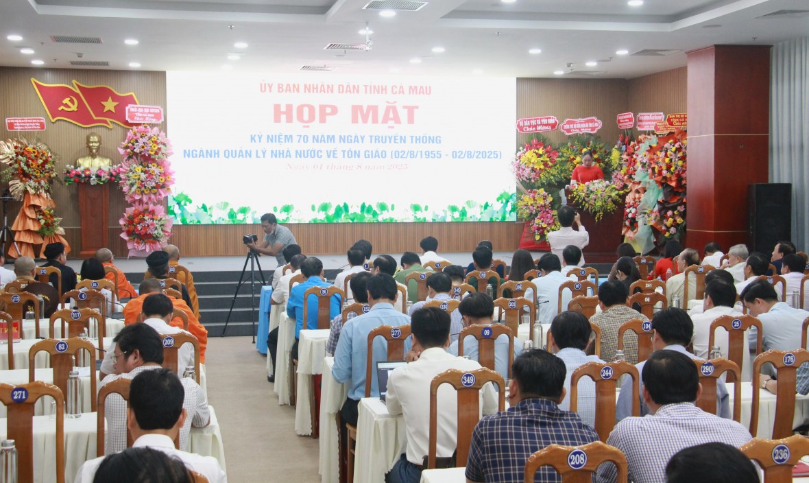 Cà Mau họp mặt kỷ niệm 70 năm ngành Quản lý tôn giáo