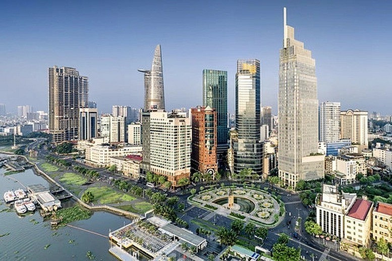 Đưa Trung tâm tài chính quốc tế vào hoạt động cuối năm 2025