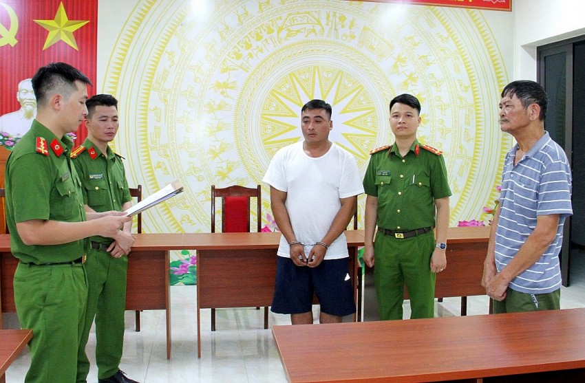 Lừa đảo hơn 152 tấn mủ cao su đông nguyên liệu, 2 đối tượng bị khởi tố