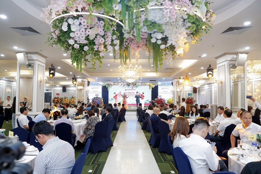 Nhà báo Cảnh Chi Tuyên giữ chức Tổng Biên tập Tạp chí Điện tử Thương hiệu và Pháp luật