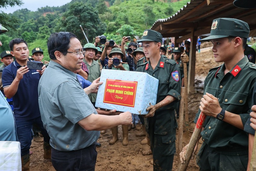 Hỗ trợ cho tỉnh Điện Biên 200 tỷ đồng và 100 tấn gạo để khắc phục hậu quả thiên tai