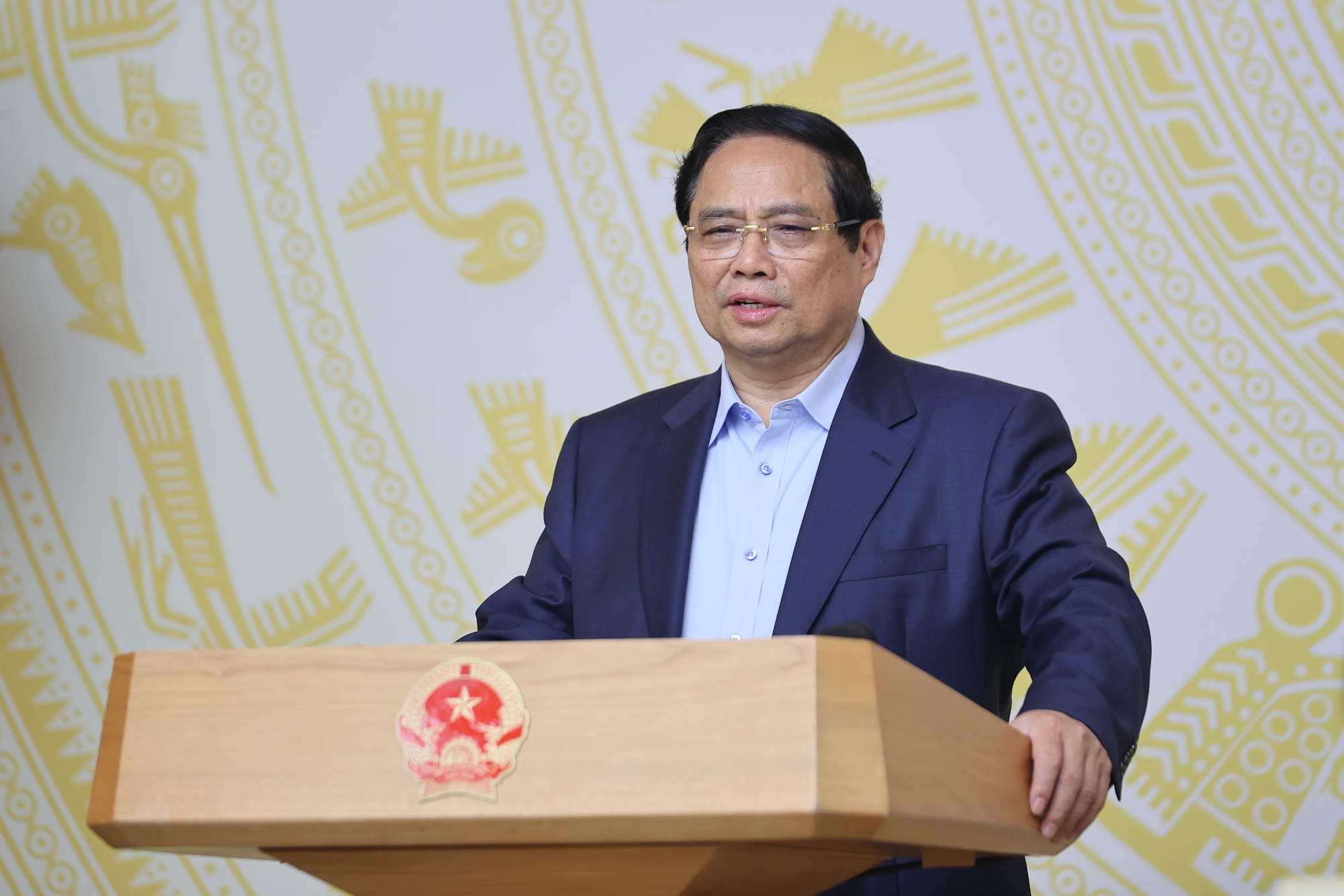 Thủ tướng: Chậm nhất tới 2027 phải thiết kế, chế tạo, kiểm thử một số chíp bán dẫn cần thiết- Ảnh 9.