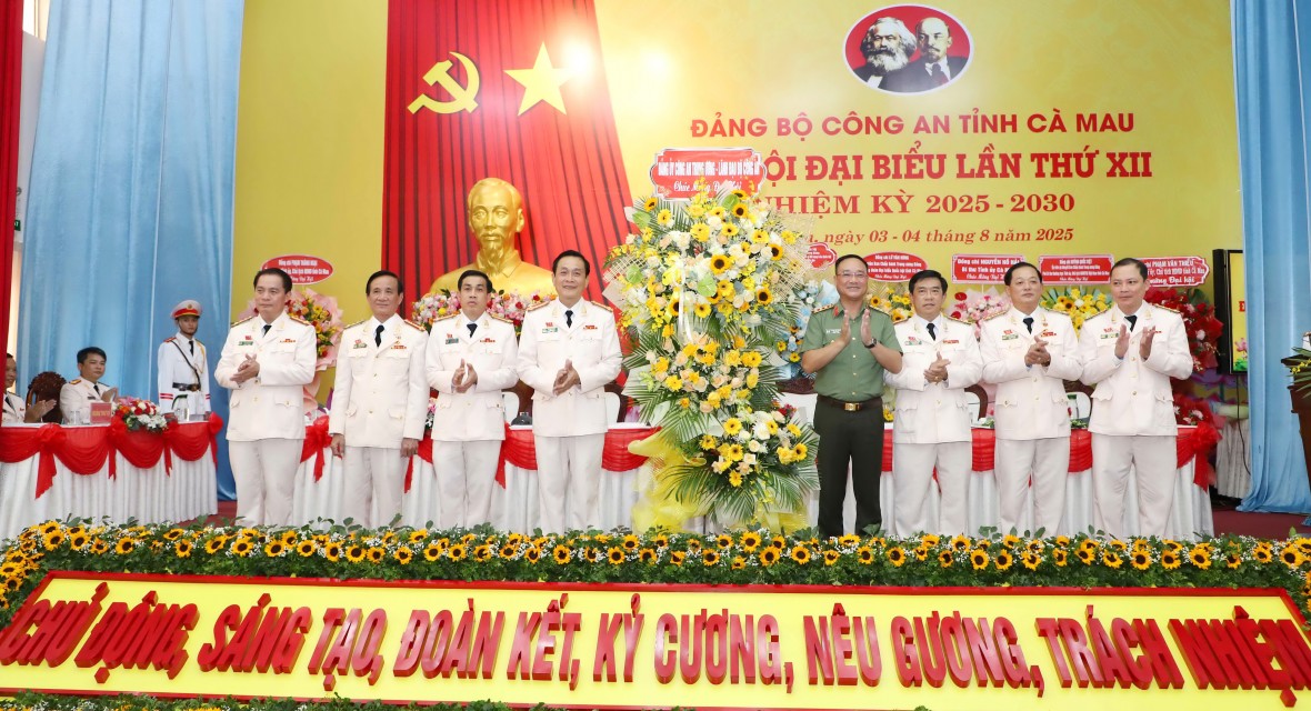 Đảng bộ Công an tỉnh Cà Mau: Xác lập tầm nhìn mới sau hợp nhất, hướng đến hiện đại hóa toàn diện