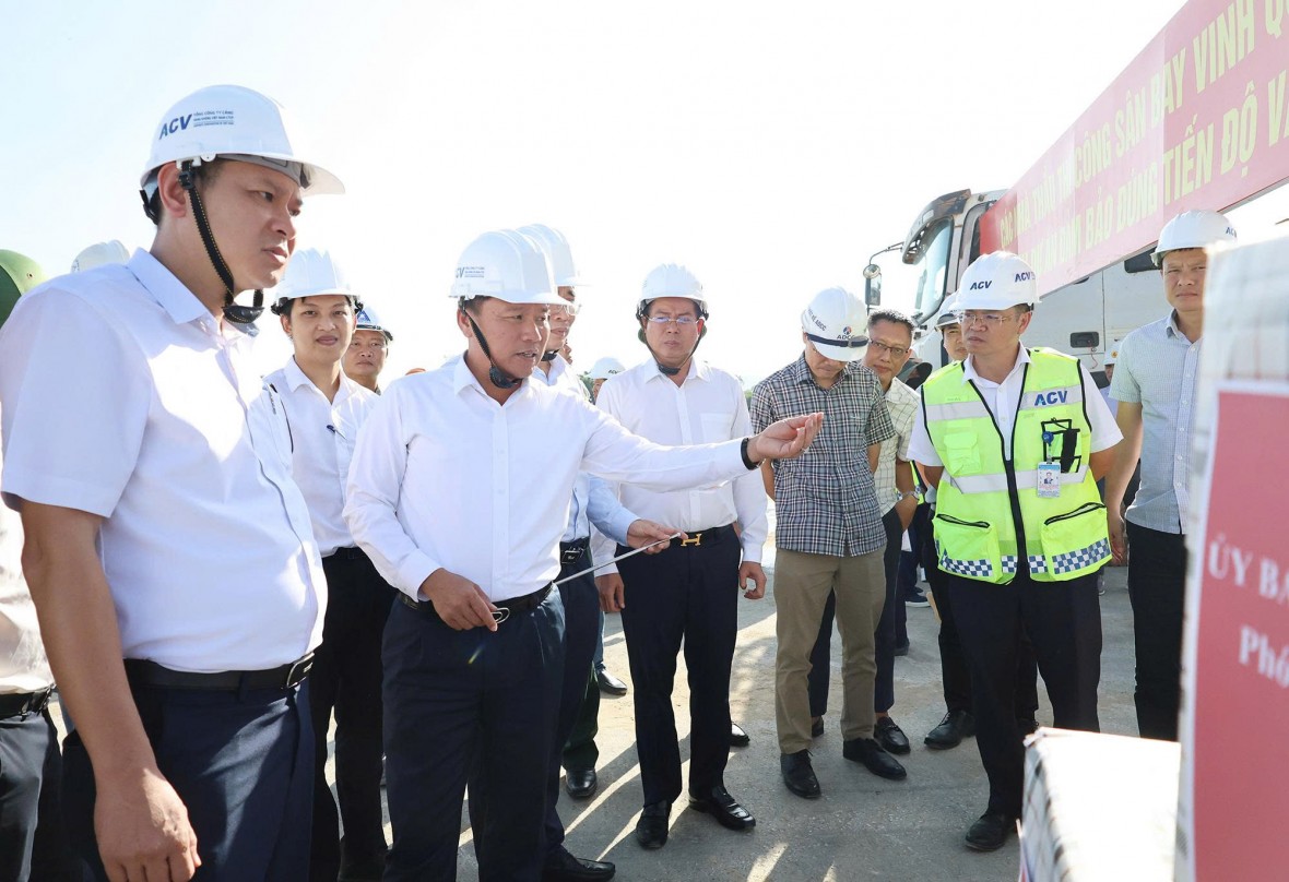 Tỉnh Nghệ An sẽ đồng hành sâu sát cùng ACV trong quá trình thực hiện các dự án. Tỉnh Nghệ An sẽ đồng hành sâu sát cùng ACV trong quá trình thực hiện các dự án.