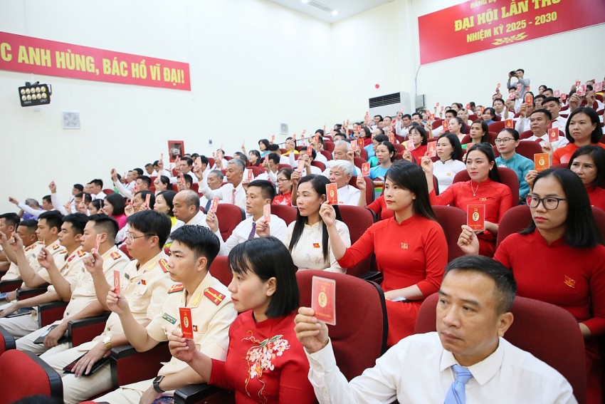 Đại hội Đảng bộ Cô Tô đánh dấu sự khởi đầu phát triển mới của 