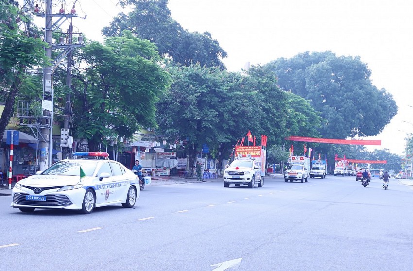 Tuyên Quang xuất quân đội tuyên truyền lưu động kỉ niệm ngày lễ lớn