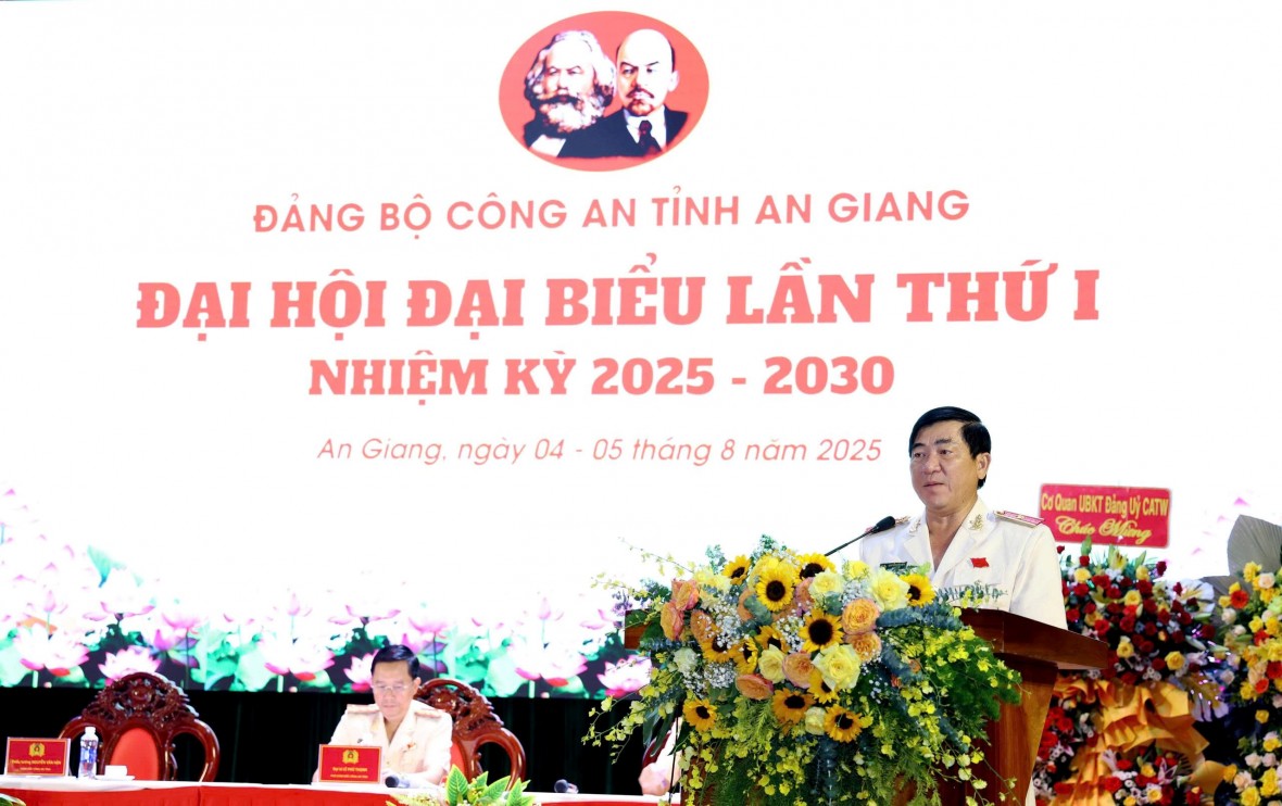 Đại hội đại biểu Đảng bộ Công an tỉnh An Giang nhiệm kỳ 2025 - 2030 Đại hội đại biểu Đảng bộ Công an tỉnh An Giang nhiệm kỳ 2025 - 2030