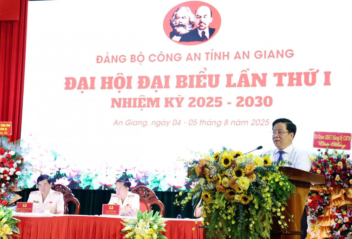 Đại hội đại biểu Đảng bộ Công an tỉnh An Giang nhiệm kỳ 2025 - 2030 Đại hội đại biểu Đảng bộ Công an tỉnh An Giang nhiệm kỳ 2025 - 2030