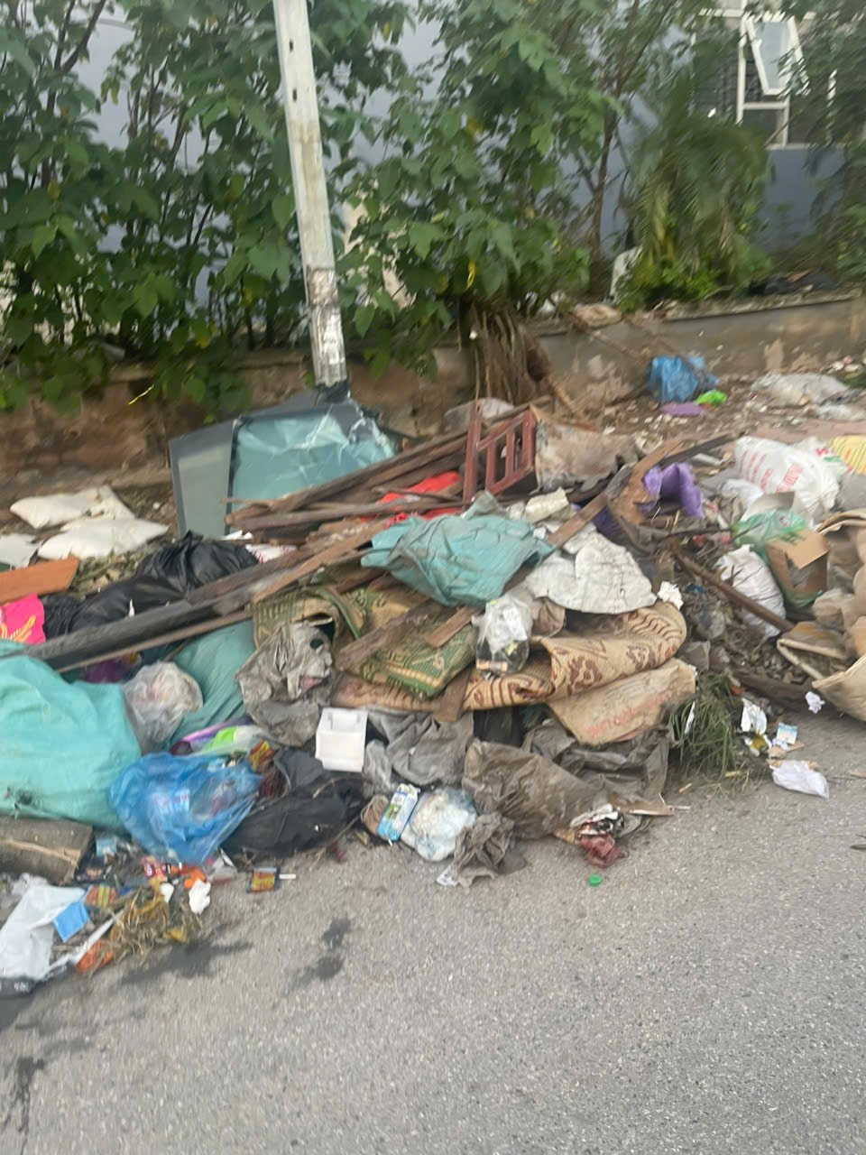 Dự án tái định cư bị bỏ hoang nhiều năm – Lãng phí nối dài, người dân vẫn 