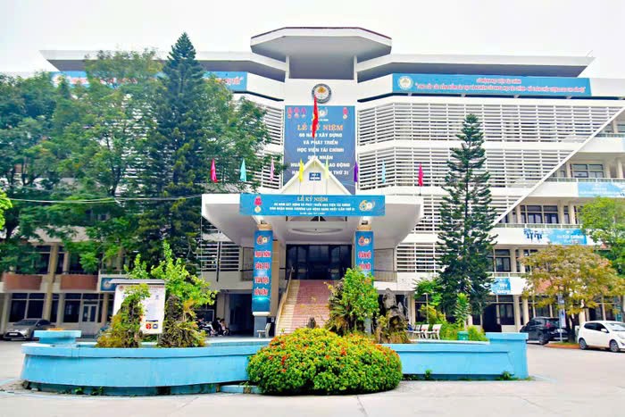 Dự kiến điểm chuẩn Học viện Tài chính năm 2025 Dự kiến điểm chuẩn Học viện Tài chính năm 2025