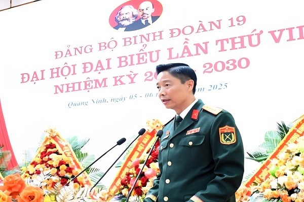 Thượng tướng Nguyễn Trường Thắng dự và chỉ đạo Đại hội đại biểu Đảng bộ Binh đoàn 19