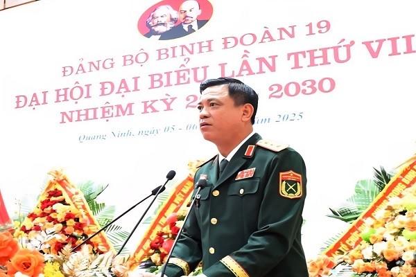Thượng tướng Nguyễn Trường Thắng dự và chỉ đạo Đại hội đại biểu Đảng bộ Binh đoàn 19