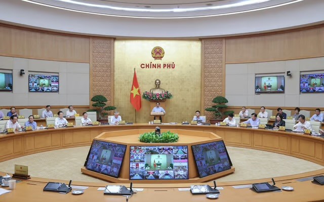 Thủ tướng Phạm Minh Chính chủ trì phiên họp ngày 7-8. 