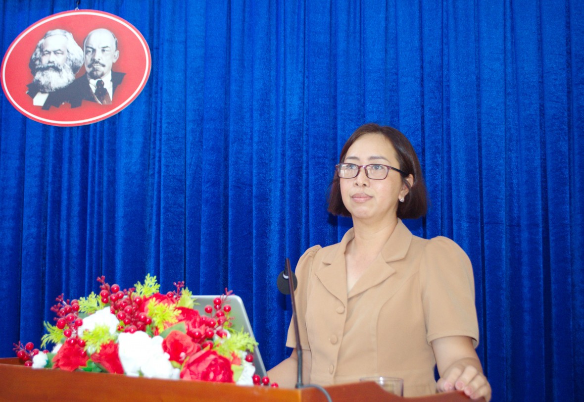 Tập huấn nghiệp vụ tư pháp cho công chức cấp xã khi thực hiện chính quyền hai cấp ở Cà Mau Tập huấn nghiệp vụ tư pháp cho công chức cấp xã khi thực hiện chính quyền hai cấp ở Cà Mau