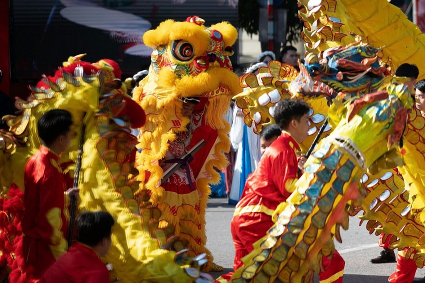 Cảnh sát 7 nước tạo nên đại nhạc hội bên hồ Hoàn Kiếm