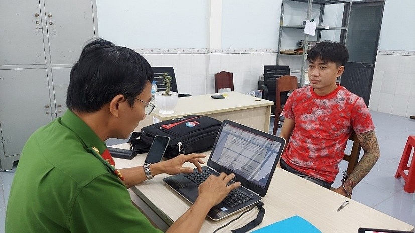 Đồng Tháp: Tạm giữ đối tượng hai lần trộm cắp xe máy bán lấy tiền tiêu xài Đồng Tháp: Tạm giữ đối tượng hai lần trộm cắp xe máy bán lấy tiền tiêu xài