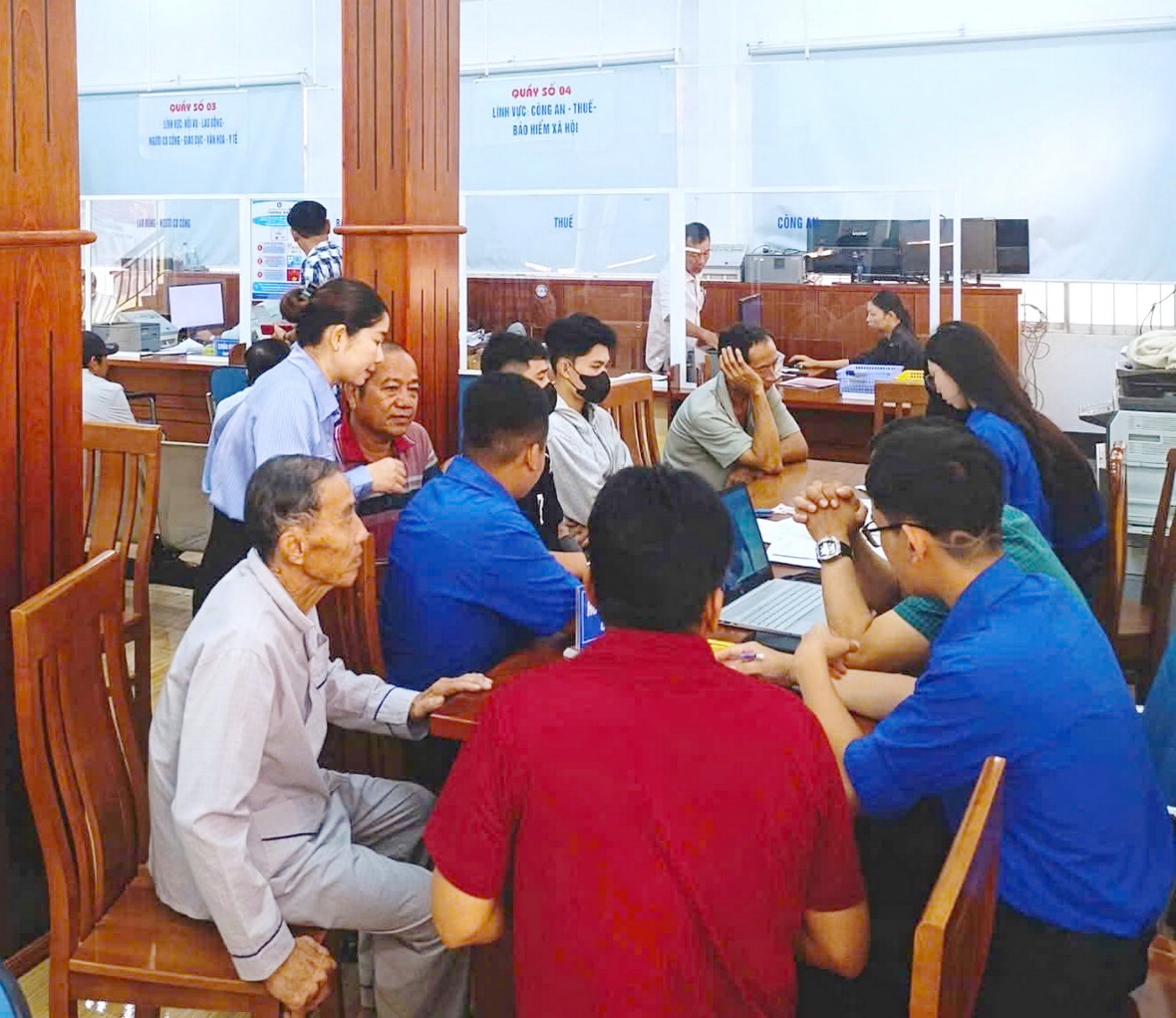 Cà Mau: Định hình nền hành chính hiện đại, lấy người dân làm trung tâm Cà Mau: Định hình nền hành chính hiện đại, lấy người dân làm trung tâm