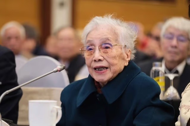 Bà Nguyễn Thị Bình, nguyên Phó chủ tịch nước, nguyên Trưởng phái đoàn Mặt trận Dân tộc Giải phóng miền Nam Việt Nam