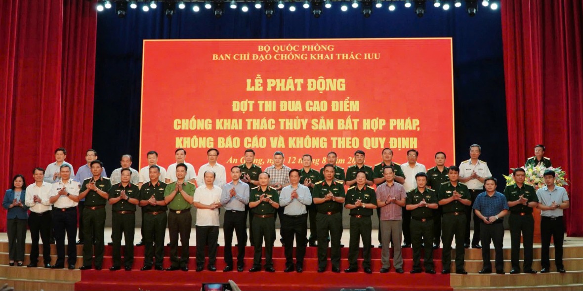 Phát động đợt thi đua cao điểm chống khai thác IUU trên địa bàn tỉnh An Giang