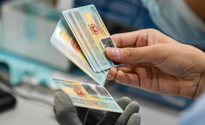 Từ năm 2023, CCCD gắn chip thay thế sổ hộ khẩu, KT3. Từ năm 2023, CCCD gắn chip thay thế sổ hộ khẩu, KT3.