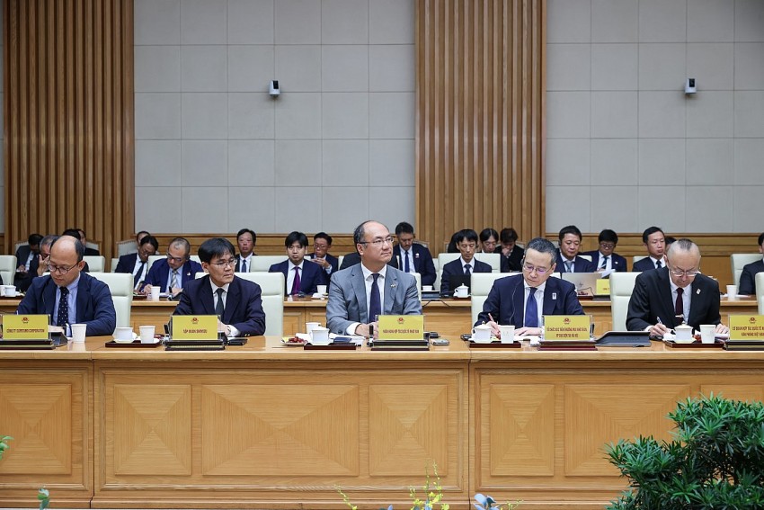 Thủ tướng đề nghị Nhật Bản tiếp tục hỗ trợ Việt Nam về tài chính Thủ tướng đề nghị Nhật Bản tiếp tục hỗ trợ Việt Nam về tài chính