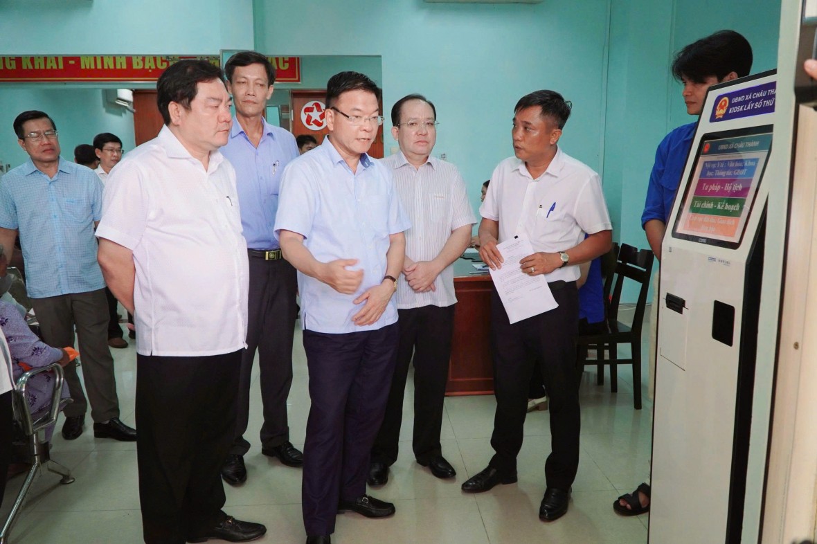 An Giang nâng cấp, hoàn thiện hạ tầng số, triển khai các nền tảng ứng dụng công nghệ thông tin