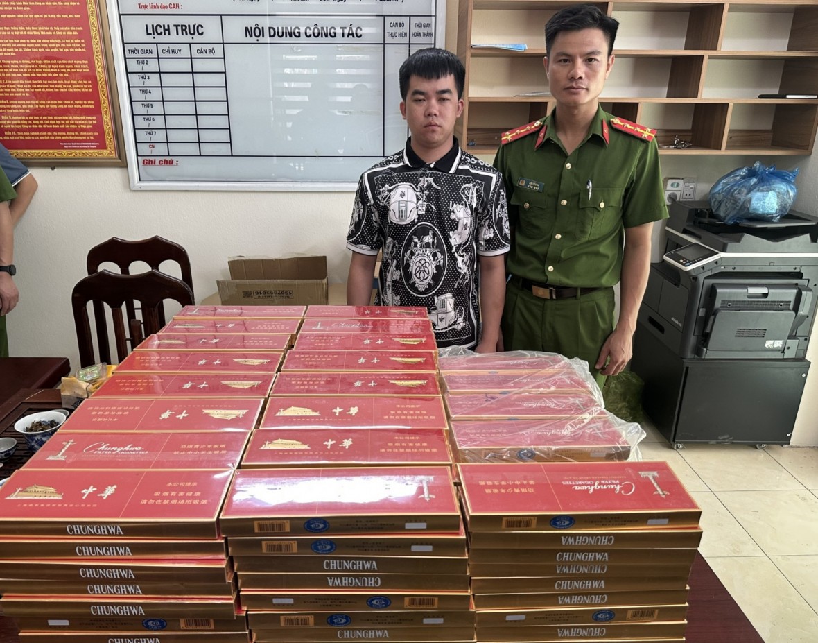 Chặn đứng ô tô chở gần 250 cây thuốc lá lậu từ Móng Cái đi Cao Bằng