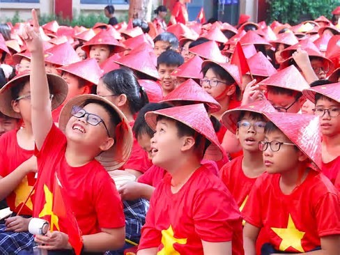 Học sinh nội thành Hà Nội nghỉ học 3 ngày diễu binh