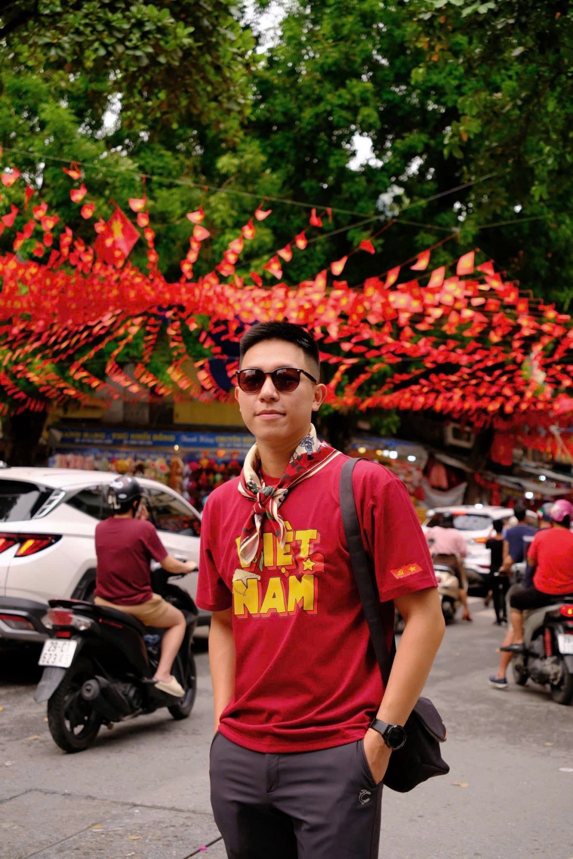 Không khí mừng Quốc khánh 2/9 lan tỏa khắp phố phường Hà Nội Không khí mừng Quốc khánh 2/9 lan tỏa khắp phố phường Hà Nội