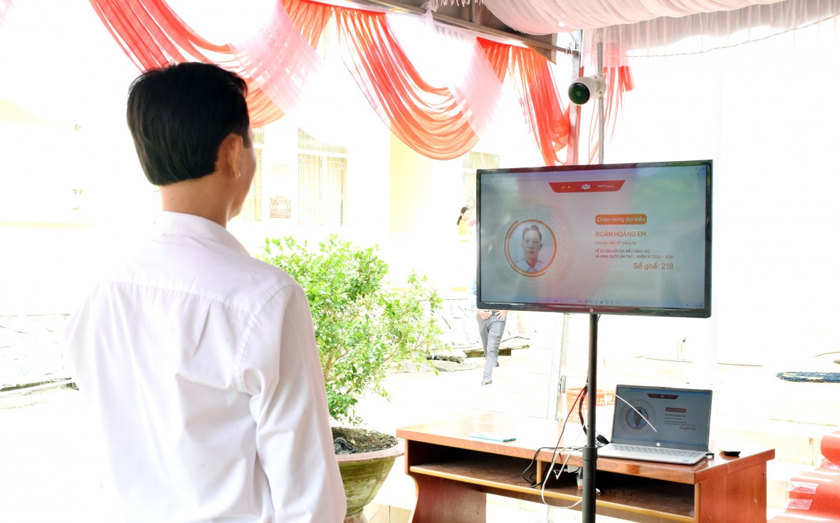 Đại hội Đảng bộ xã Ninh Quới lần thứ I “không giấy”: Dấu mốc lịch sử, khát vọng vươn lên