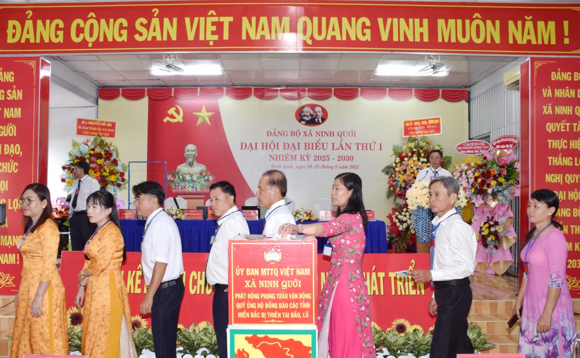Đại hội Đảng bộ xã Ninh Quới lần thứ I “không giấy”: Dấu mốc lịch sử, khát vọng vươn lên