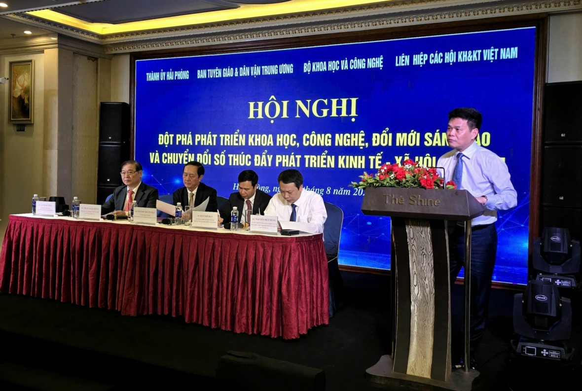 Kiến tạo hệ sinh thái thuận lợi cho khoa học, công nghệ và đổi mới sáng tạo Kiến tạo hệ sinh thái thuận lợi cho khoa học, công nghệ và đổi mới sáng tạo