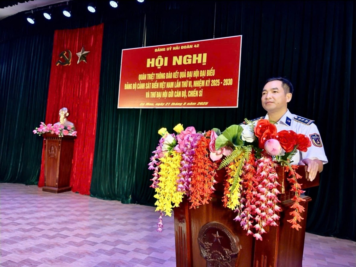 Quán triệt, thông báo kết quả Đại hội Đảng bộ Cảnh sát biển Việt Nam lần thứ VI, nhiệm kỳ 2025 - 2030 tại Hải đoàn 42