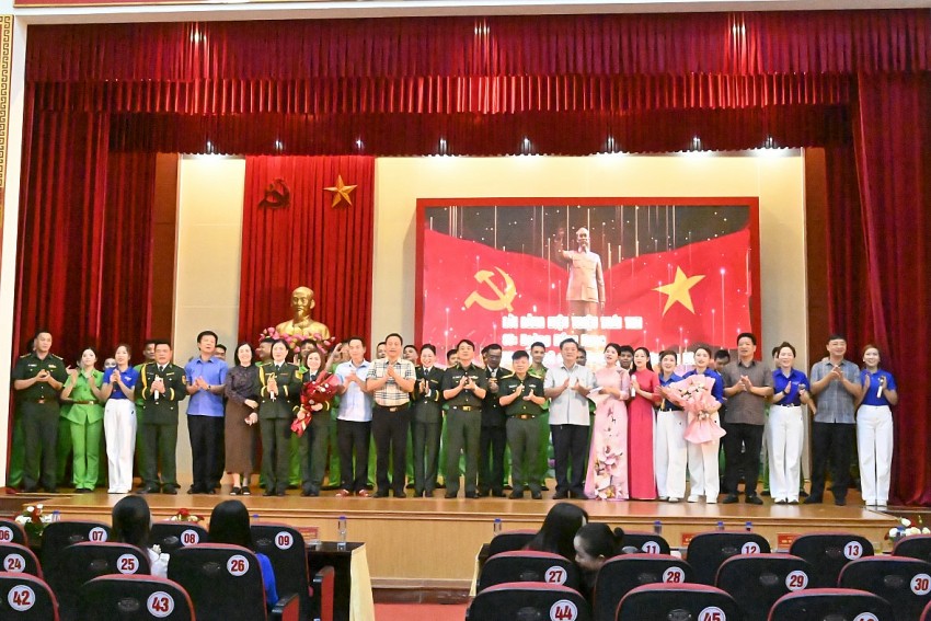 Bộ đội Biên phòng Quảng Ninh và hành trình tuyên truyền, phổ biến, giáo dục pháp luật nơi biên giới, biển đảo