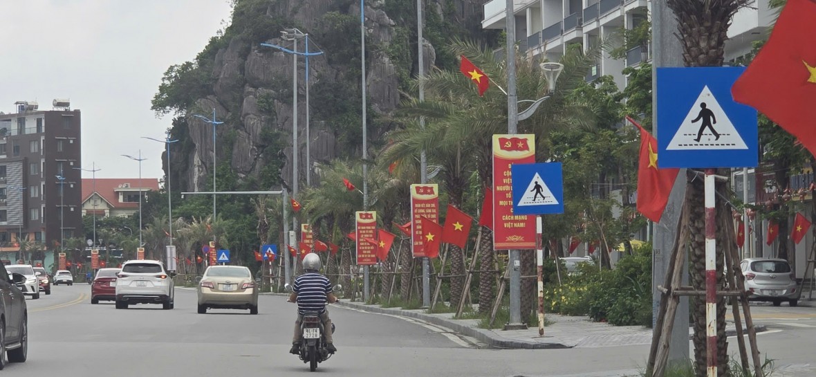 Quảng Ninh rực rỡ cờ hoa chào mừng 80 năm Quốc khánh 2/9