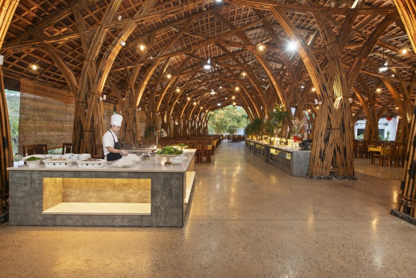 Mộc Châu Island - Cầu kính Bạch Long: Điểm đến lý tưởng giữa núi rừng thiên nhiên, hùng vỹ